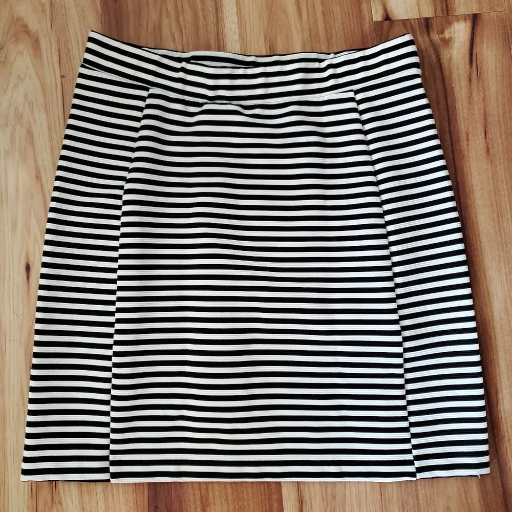 Attention Black and White Stripe Skirt Size Large